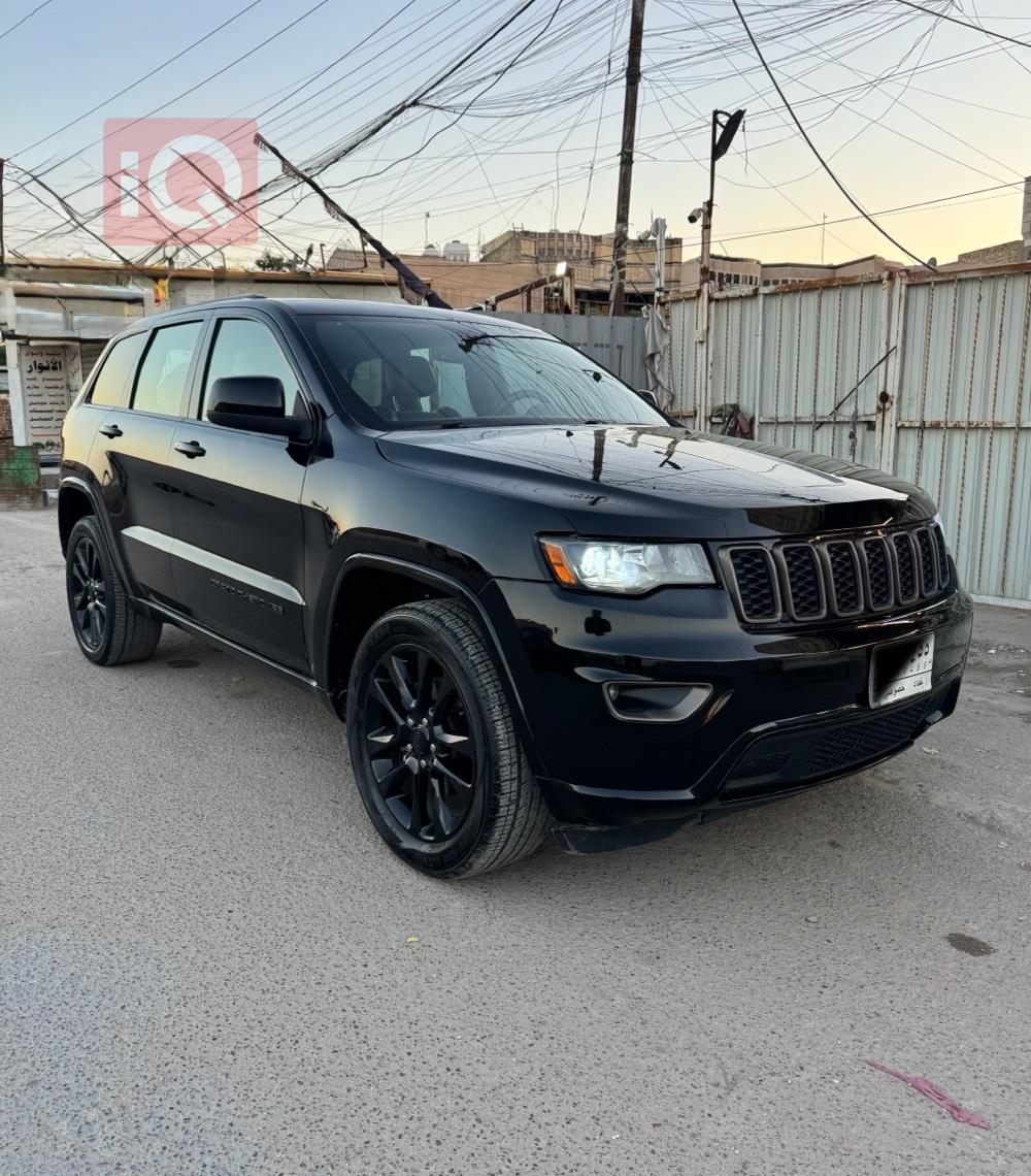 جيب جراند شيروكي